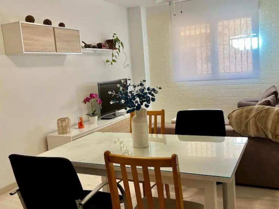 Apartamento Centrico Churriana Чурриана-де-ла-Вега Экстерьер фото